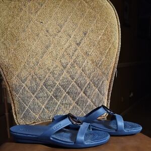 Crocs Sanrah Circle Slip On Slides Sandals Shoes Navy Blue